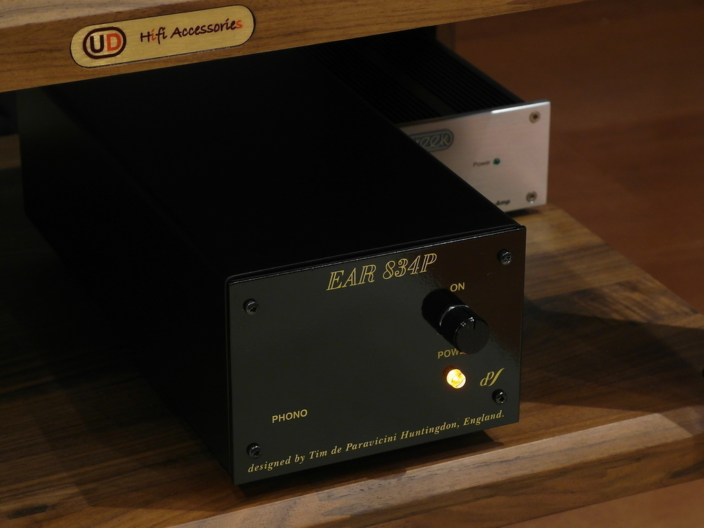 EAR 834P MM Phono Stage ของครบ ราคา 29,800.- สอบถามได้ครับ โทร. 084 560 3199 Line: audiodirect