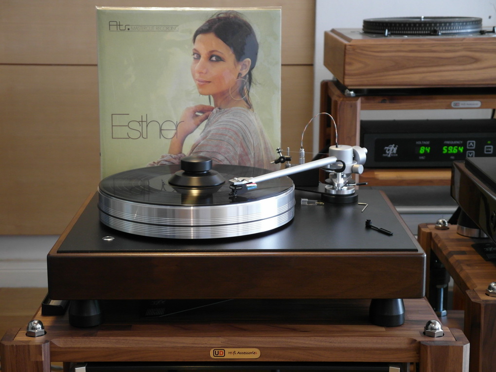 Esther Atr-MASTER CUT RECORDINGS W. GERMANY 160 GRAM; 33 RPM
